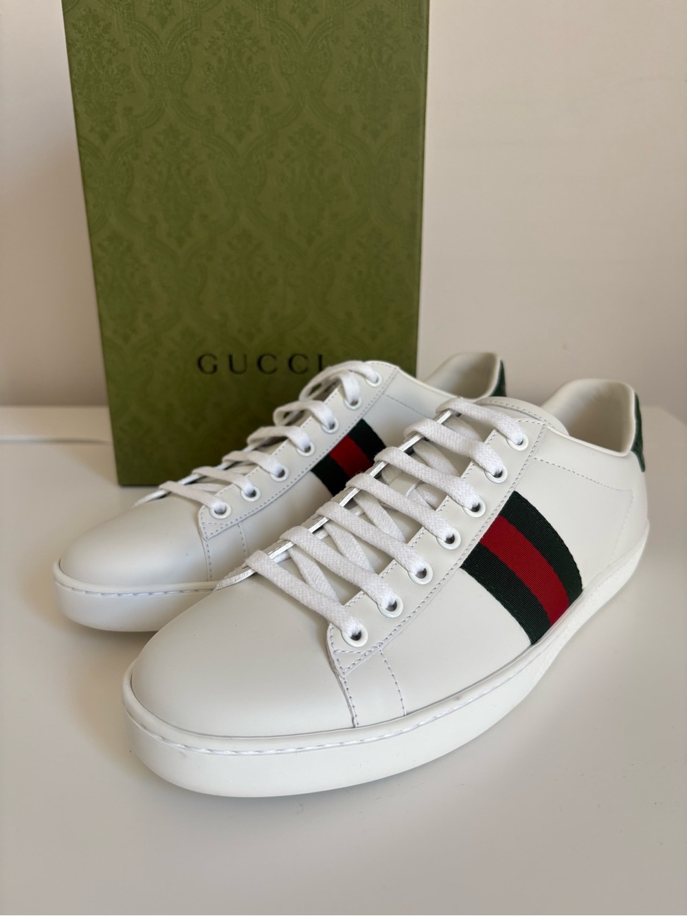 GUCCI Women’s Ace White Leather Sneakers NEW Size 39.5 / US 9.5